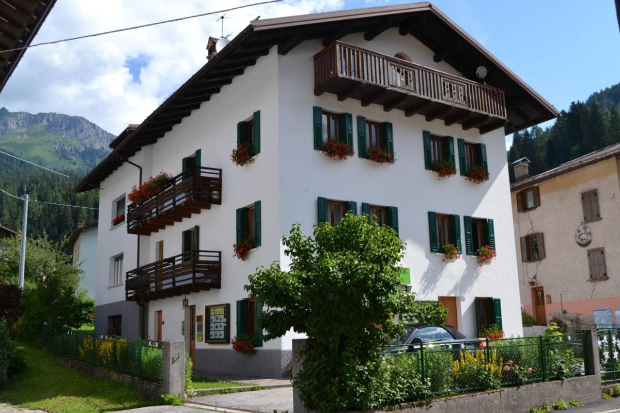 Suite Dolomiti Appartamento Falcade Exterior photo
